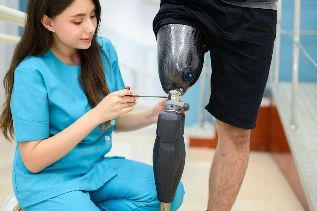 adjust a above knee prosthetic socket